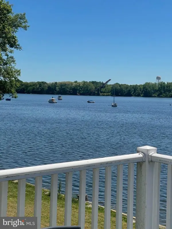 2047 River Rd, BENSALEM, PA 19020