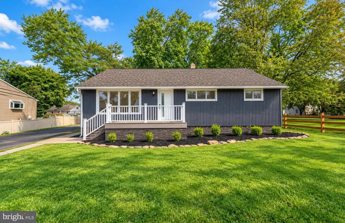 473 3rd Ave, Warminster, PA 18974 - #1