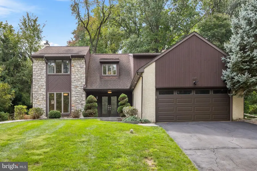 885 Spring View Dr, Southampton, PA 18966 - #2
