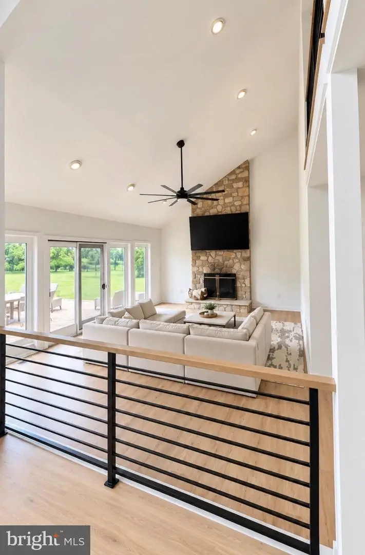 71 Hidden Cove Dr, Southampton, PA 18966 - #3