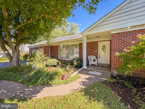 3695 Grandview Ave, BENSALEM, PA 19020
