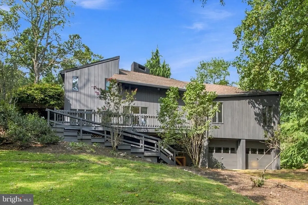 5939 Honey Hollow Rd, Doylestown, PA 18902 - #1