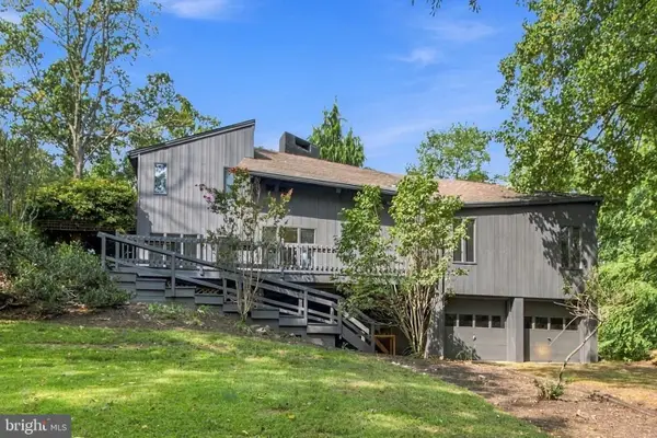 5939 Honey Hollow Rd, DOYLESTOWN, PA 18902