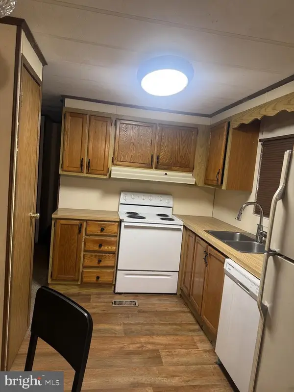 5112 Galen Dr, MORRISVILLE, PA 19067