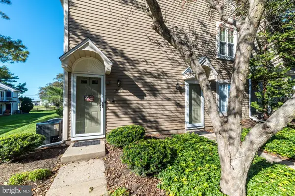 204 Society Pl, NEWTOWN, PA 18940