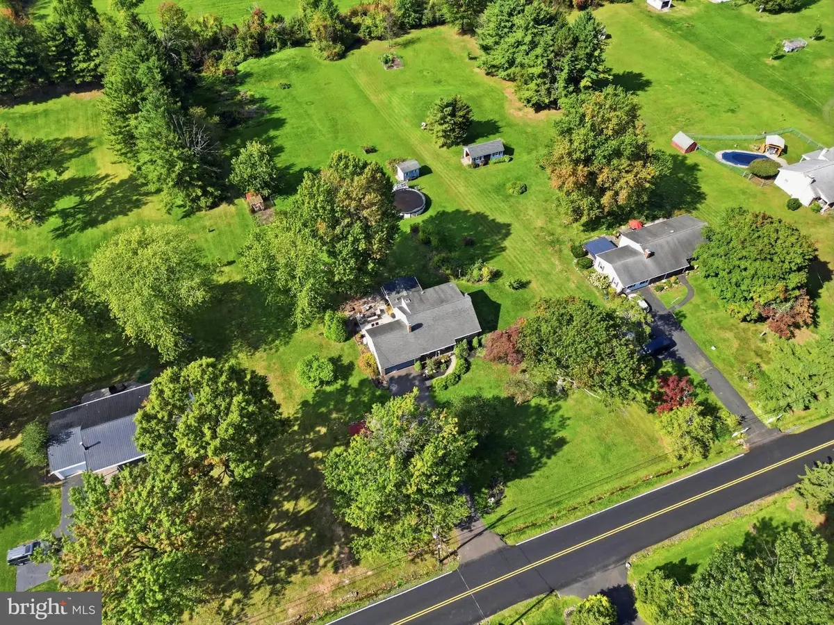 1103 Fairhill Rd, Sellersville, PA 18960 - #1