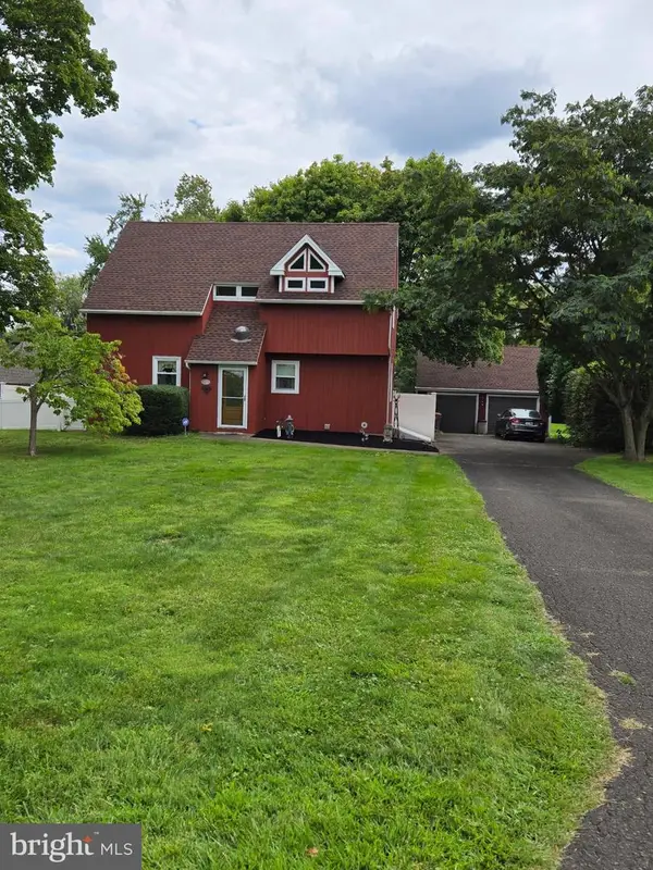 6231 Washington Ln, BENSALEM, PA 19020