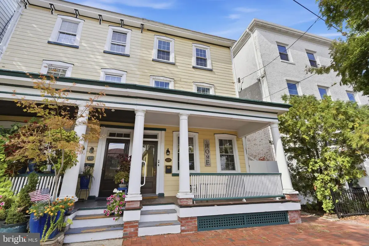 335 Radcliffe St, Bristol, PA 19007 - #1