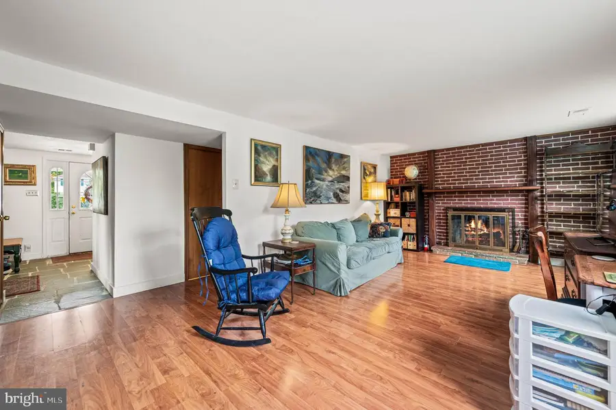 5899 Tibby Rd, Bensalem, PA 19020 - #3
