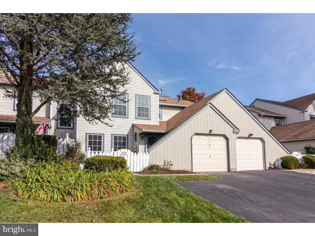 1707 Mcnelis Dr, Southampton, PA 18966 - #1