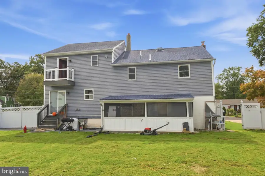 379 Kalmia St, Warminster, PA 18974 - #3