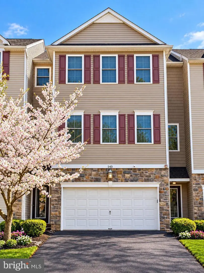 143 Saddlebrook Dr, Bensalem, PA 19020 - #1