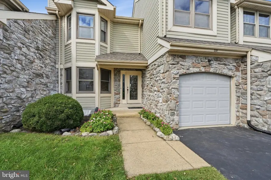 331 Basswood Cir, Feasterville Trevose, PA 19053 - #3