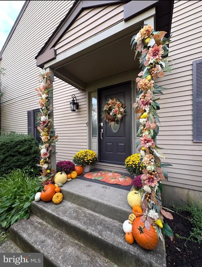 247 Parkview Way, Newtown, PA 18940 - #1