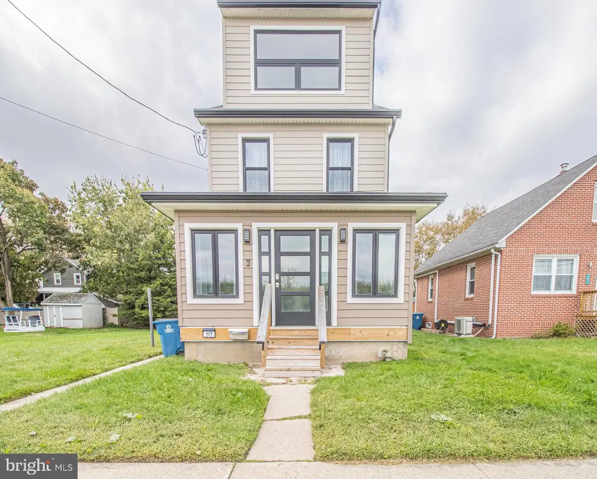 117 Park Ave, Morrisville, PA 19067 - #1