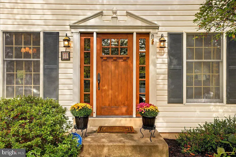 22 Steeplechase Dr, Doylestown, PA 18901 - #3