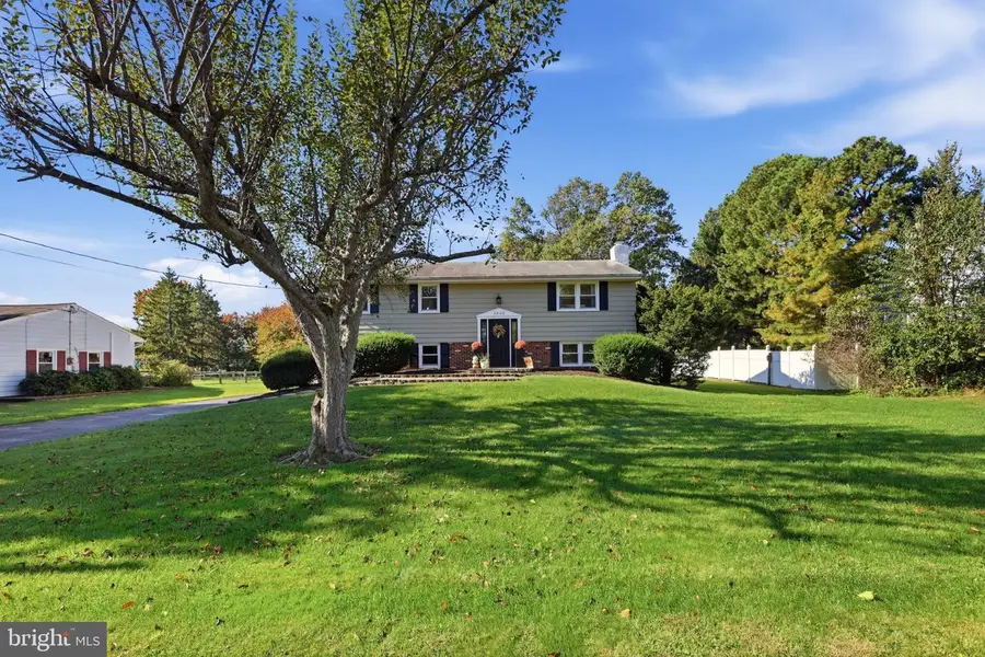 1332 Meadow Ln, Perkasie, PA 18944 - #2
