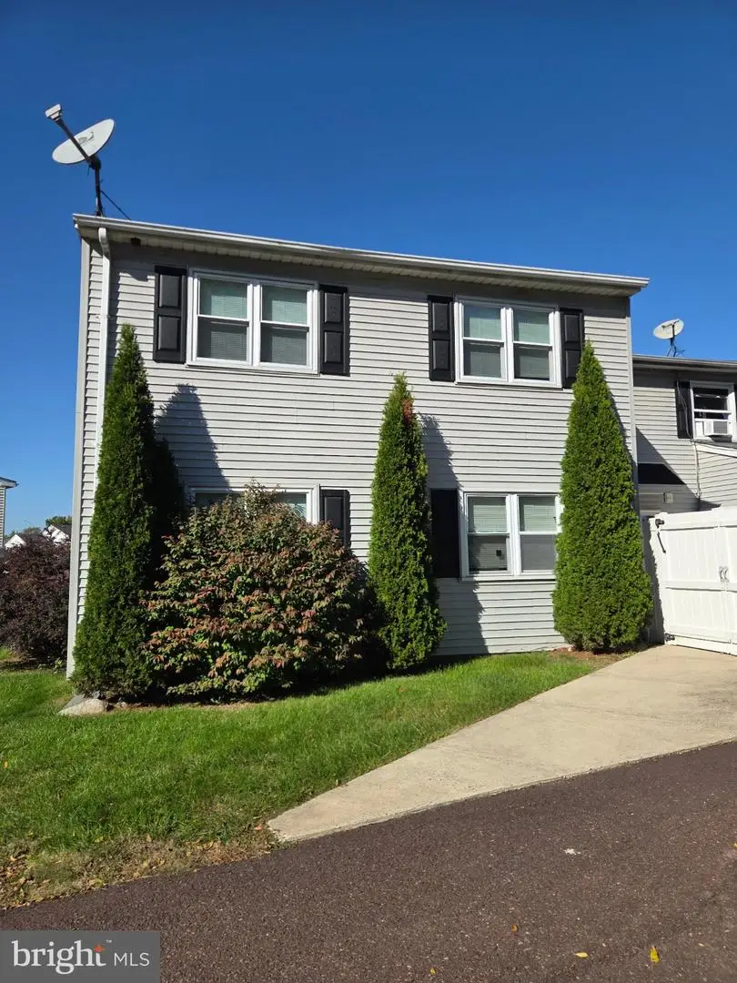 246-247 Washington Pl, Telford, PA 18969 - #3