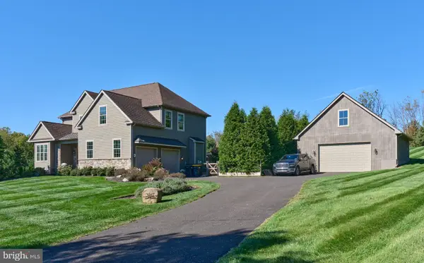 3967 Sawmill Rd, DOYLESTOWN, PA 18902