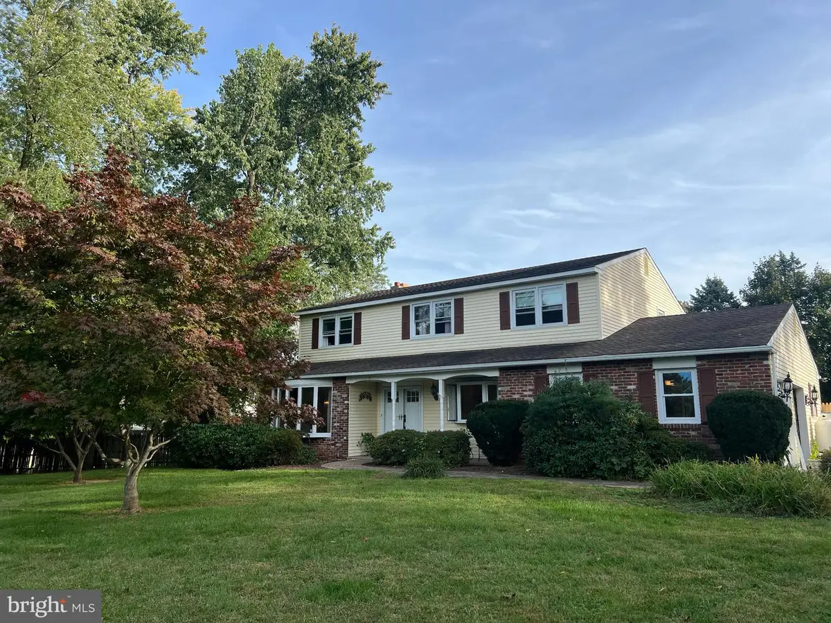 51 Temple Dr, Richboro, PA 18954 - #1