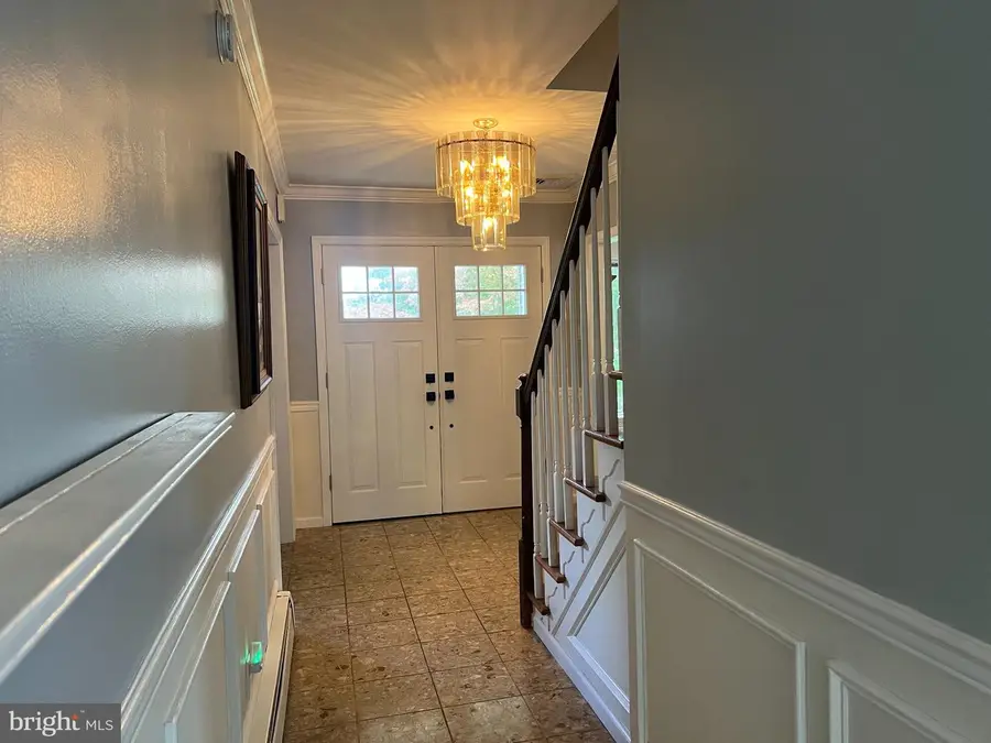 51 Temple Dr, Richboro, PA 18954 - #2