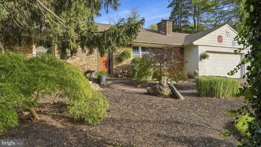 1483 Easton Rd, Warrington, PA 18976 - #2