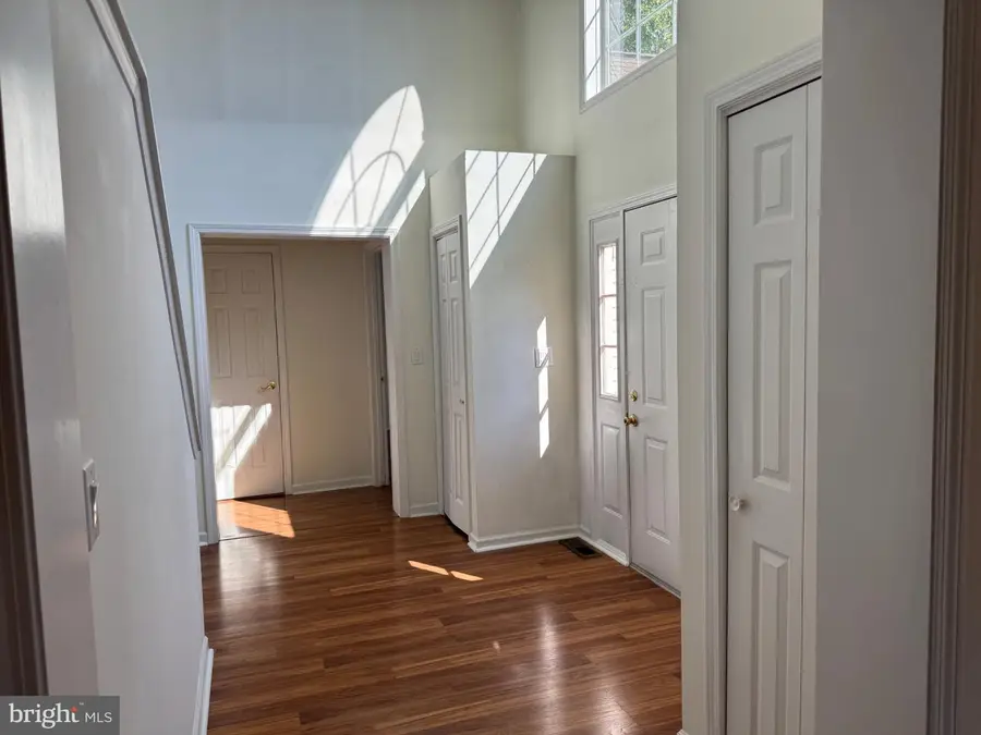 40 Valley View Dr, Langhorne, PA 19053 - #2