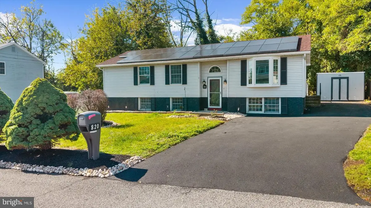 820 Walnut Ave, Bensalem, PA 19020 - #1