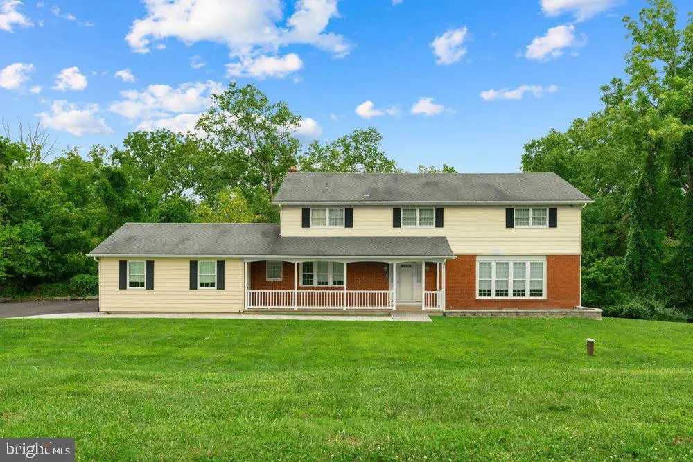 112 Beaumont Dr, Newtown, PA 18940 - #1