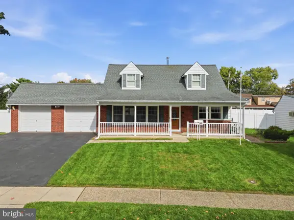 148 Heartwood Rd, LEVITTOWN, PA 19056
