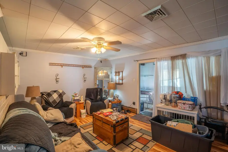 36 Elm Ln, Levittown, PA 19054 - #2