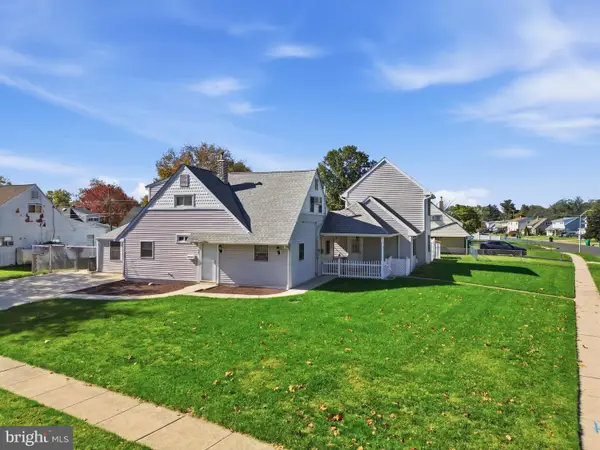 49 Nectar Ln, LEVITTOWN, PA 19054