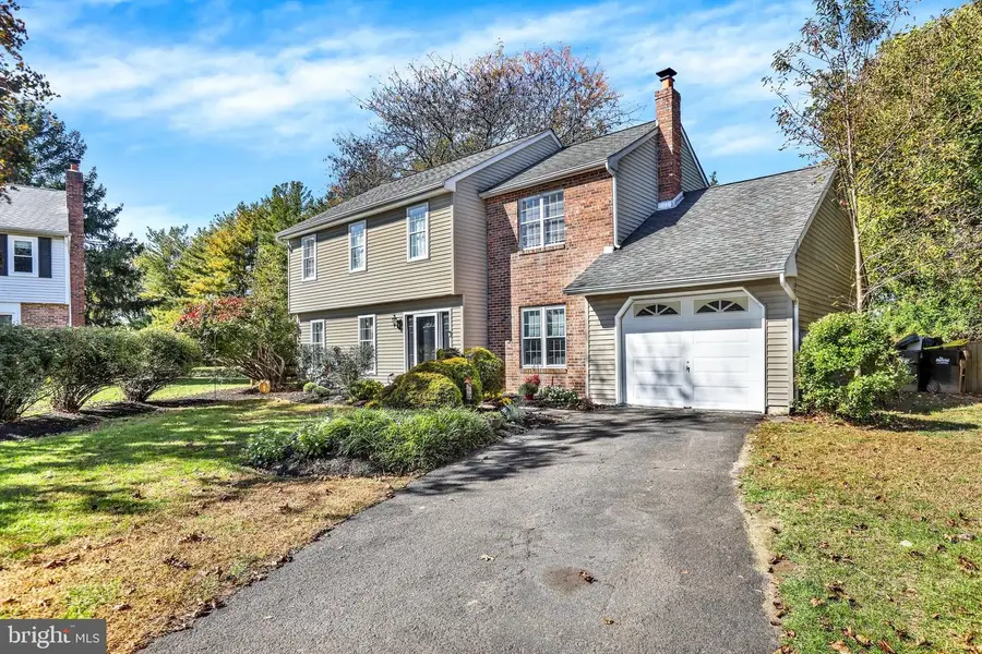 7 Andover Pl, Newtown, PA 18940 - #3
