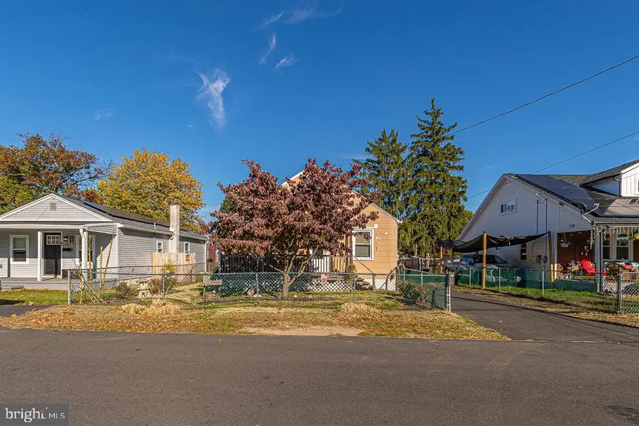 623 Washington Ave, Croydon, PA 19021 - #2