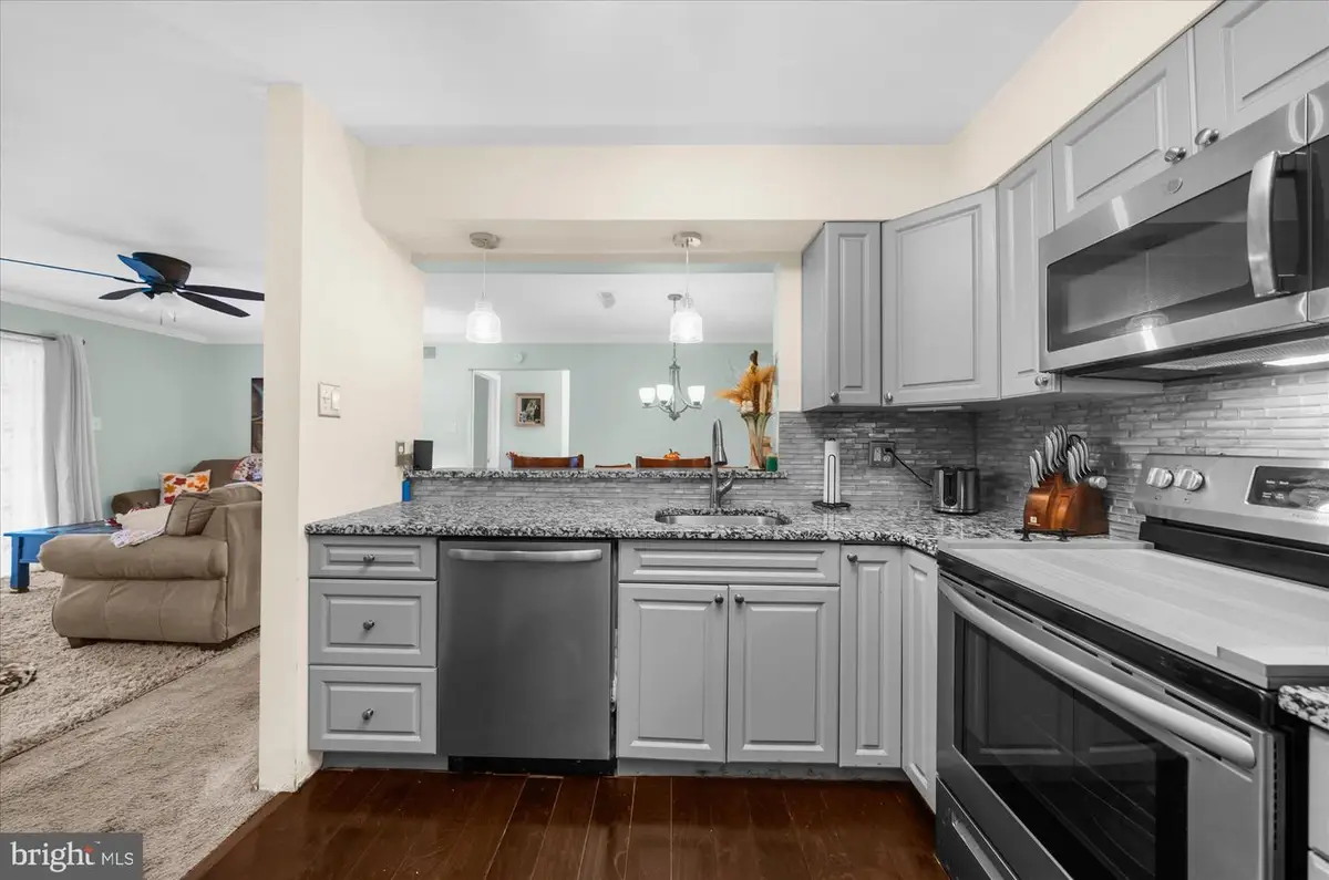 748 E Parker St, Langhorne, PA 19047 - #1