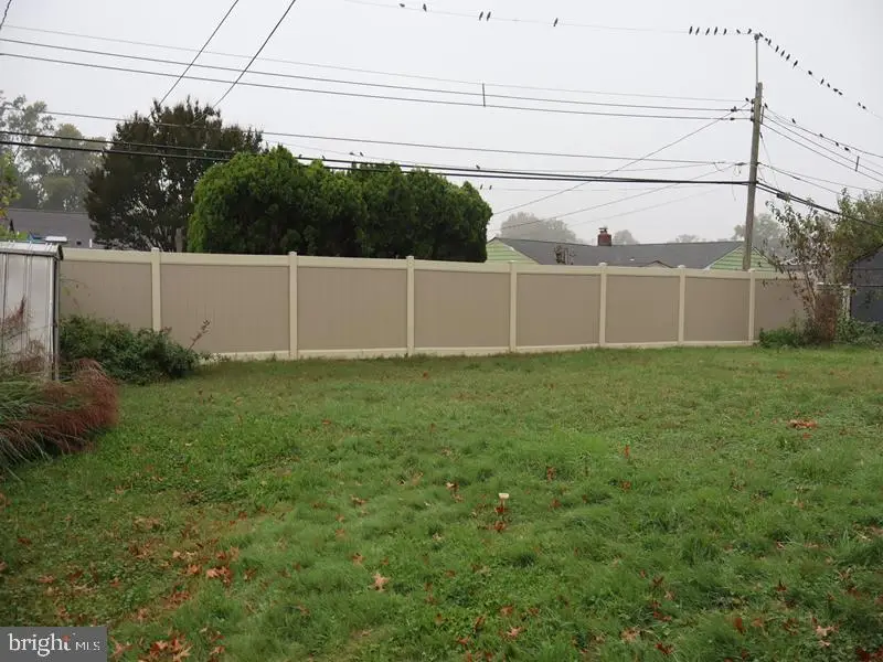 29 Tall Pine Ln, Levittown, PA 19054 - #3