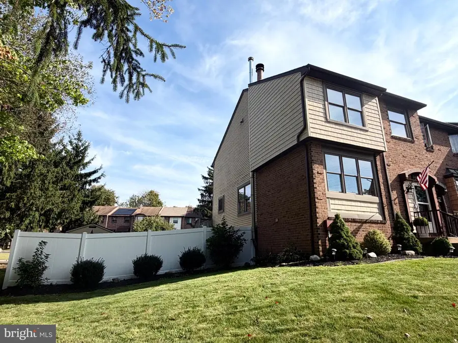 3949 Wrexham Ct, Bensalem, PA 19020 - #2