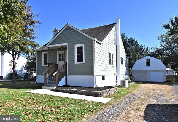 435 Quincy Ave, LANGHORNE, PA 19047
