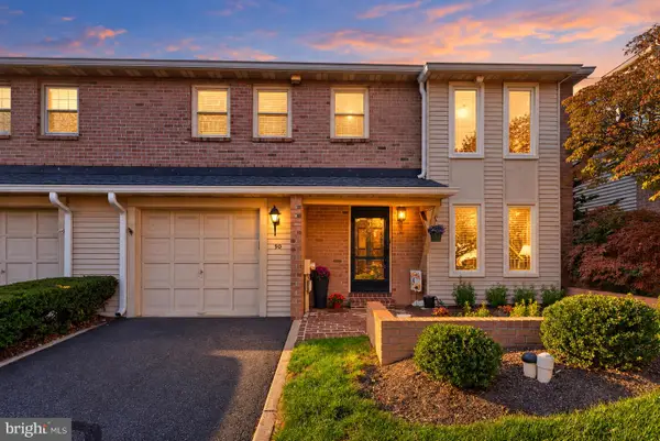90 Sutphin Pines, YARDLEY, PA 19067
