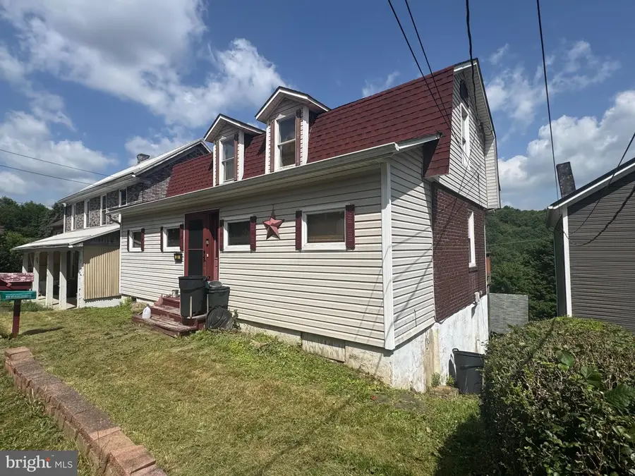 37 Drew St, Johnstown, PA 15906 - #2