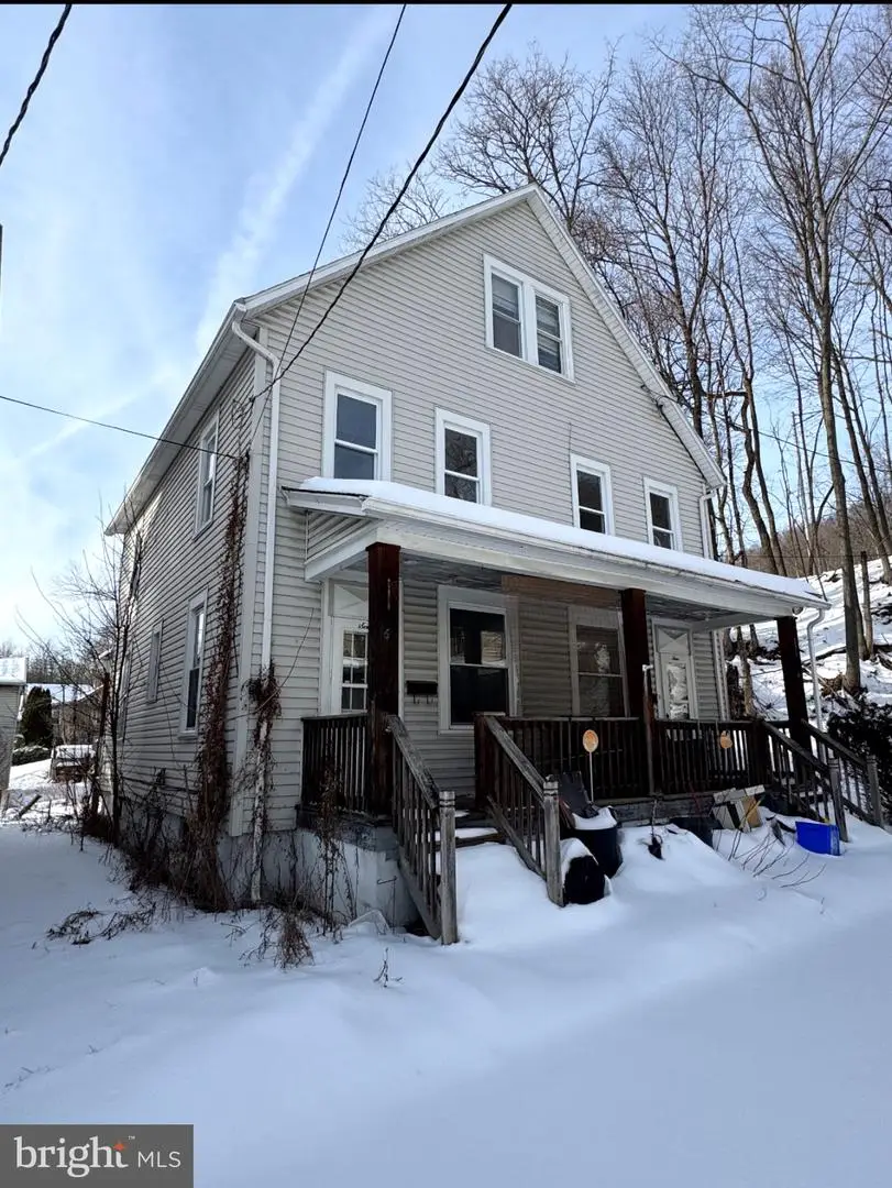 4-6 Campbell Ave, Johnstown, PA 15902 - #1