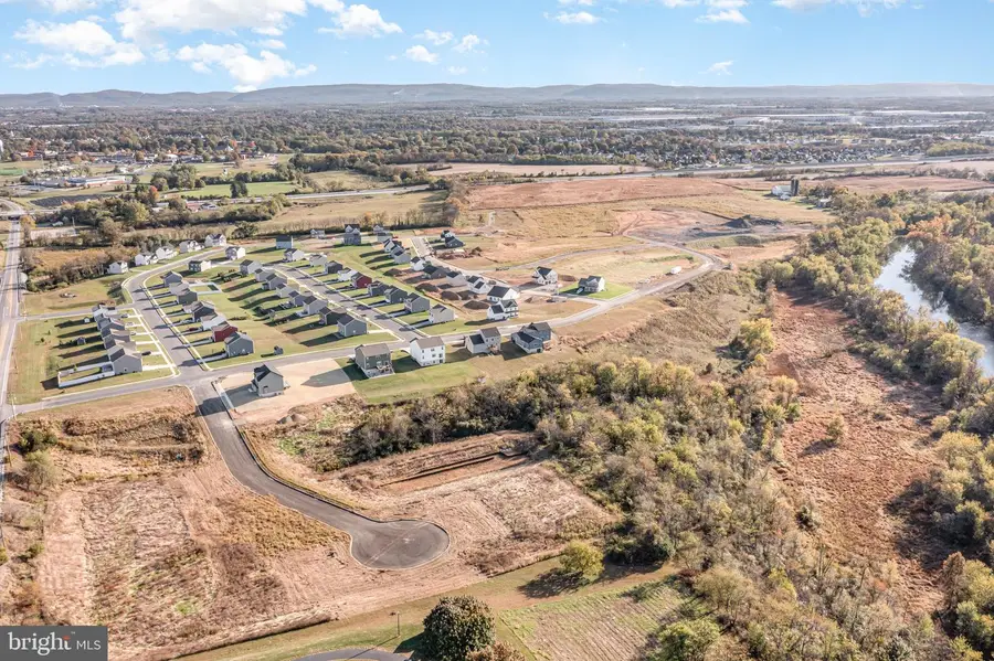 2 Stream Dr, Carlisle, PA 17013 - Image #3