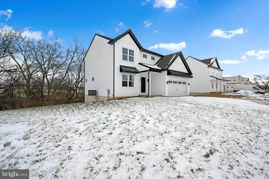 6 Stream Dr, Carlisle, PA 17013 - Image #3