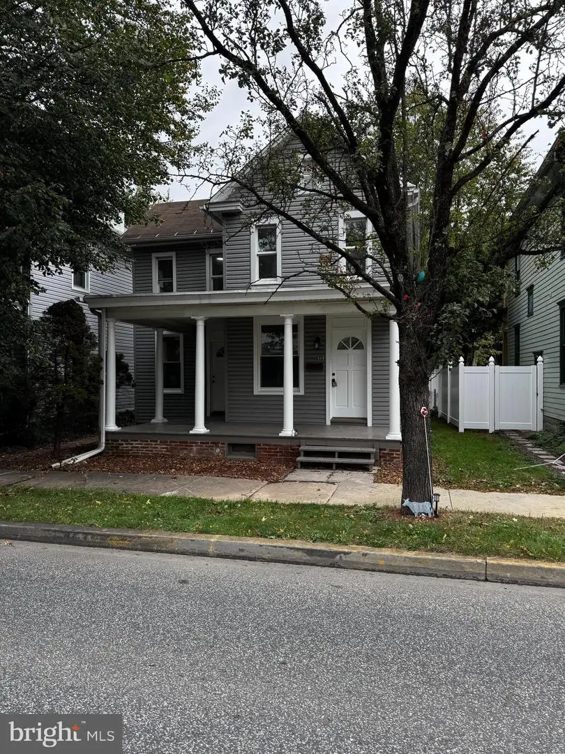 419 W Simpson Street, Mechanicsburg, PA 17050 - Image #2