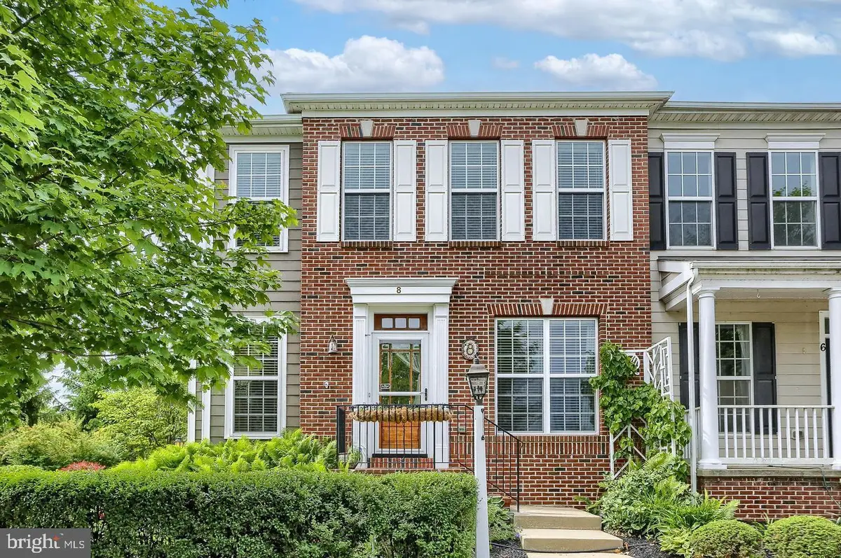 8 Meadow Creek Ln, Mechanicsburg, PA 17050 - Image #1