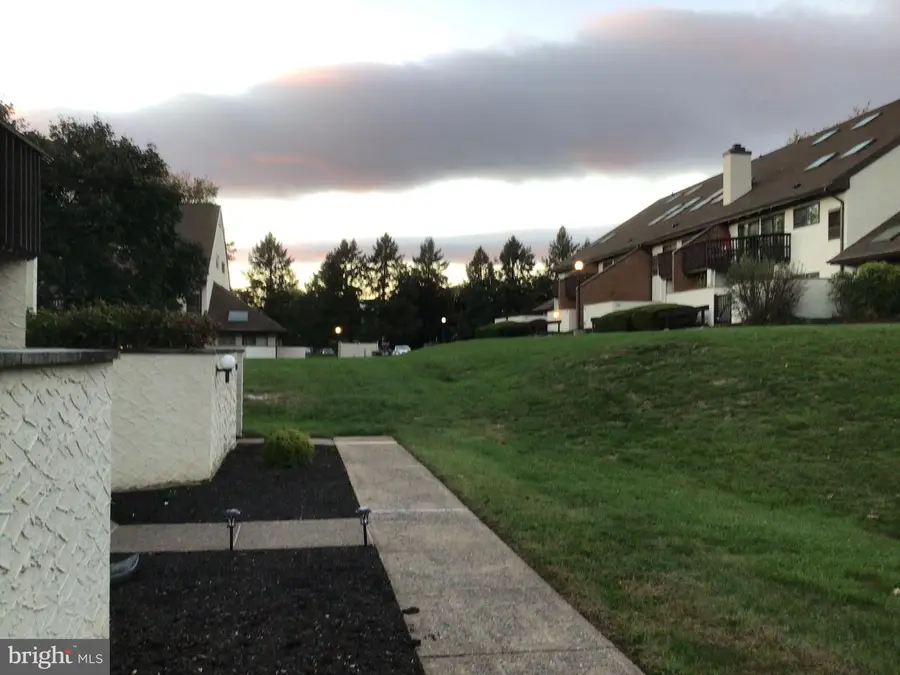 1075 Lancaster Boulevard #5, Mechanicsburg, PA 17055 - Image #2