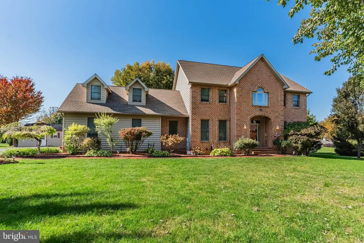 19 Sandy Bottom Rd, Carlisle, PA 17015 - Image #1