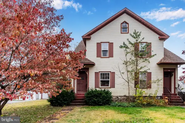 54 E Columbia Rd, ENOLA, PA 17025