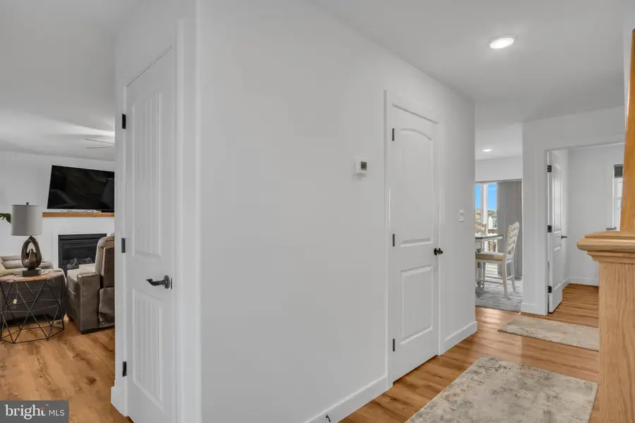 902 Southwood Drive, Shippensburg, PA 17257 - Image #2