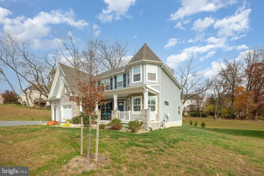 4555 Lark Meadows Drive, Mechanicsburg, PA 17055 - Image #2